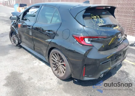 2025 Toyota Gr Corolla Premium Plus из США, поврежденный, VIN JTNABAAE1SA017476